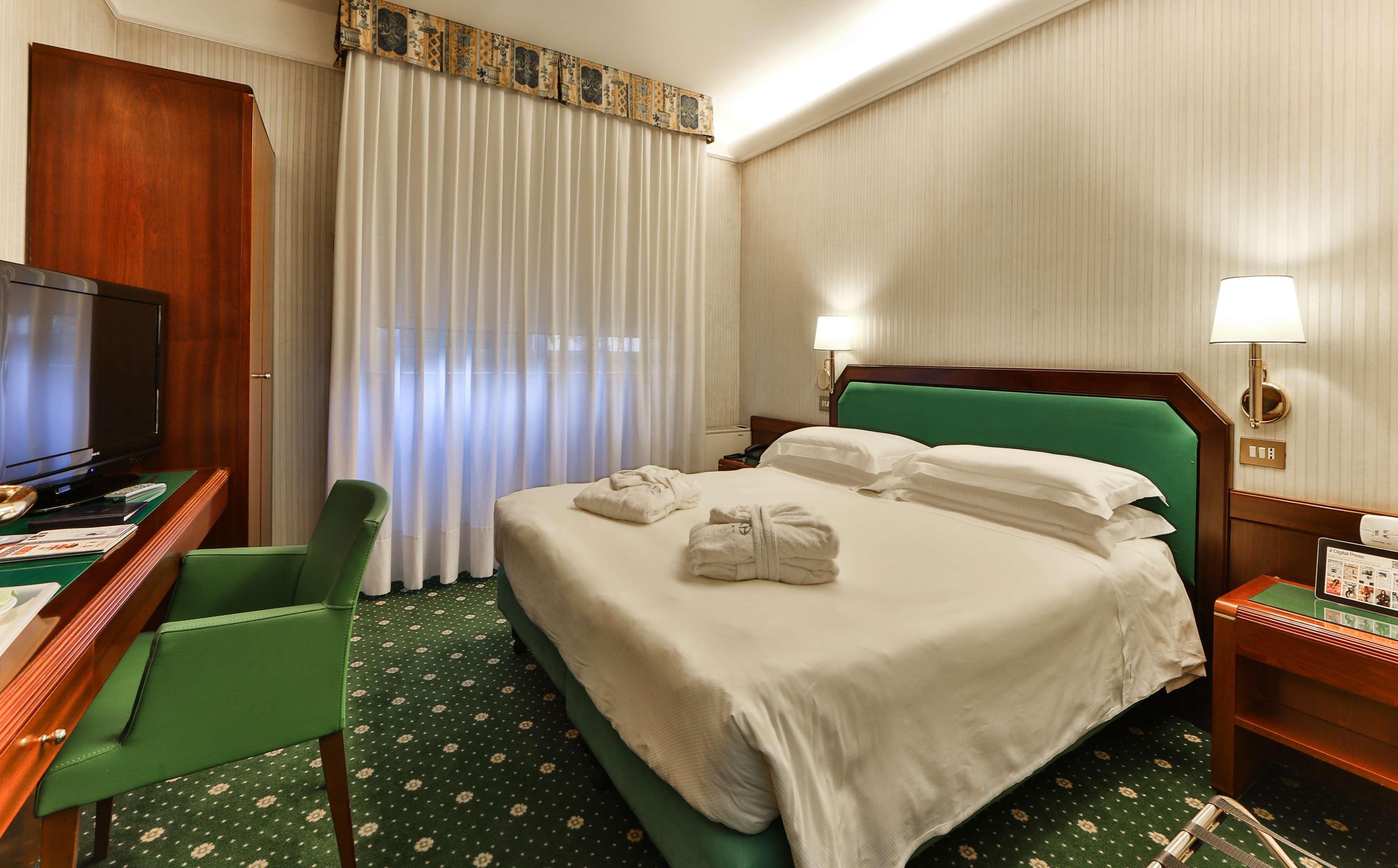 Hotel Astoria Sure Hotel Collection By Best Western Milano Esterno foto
