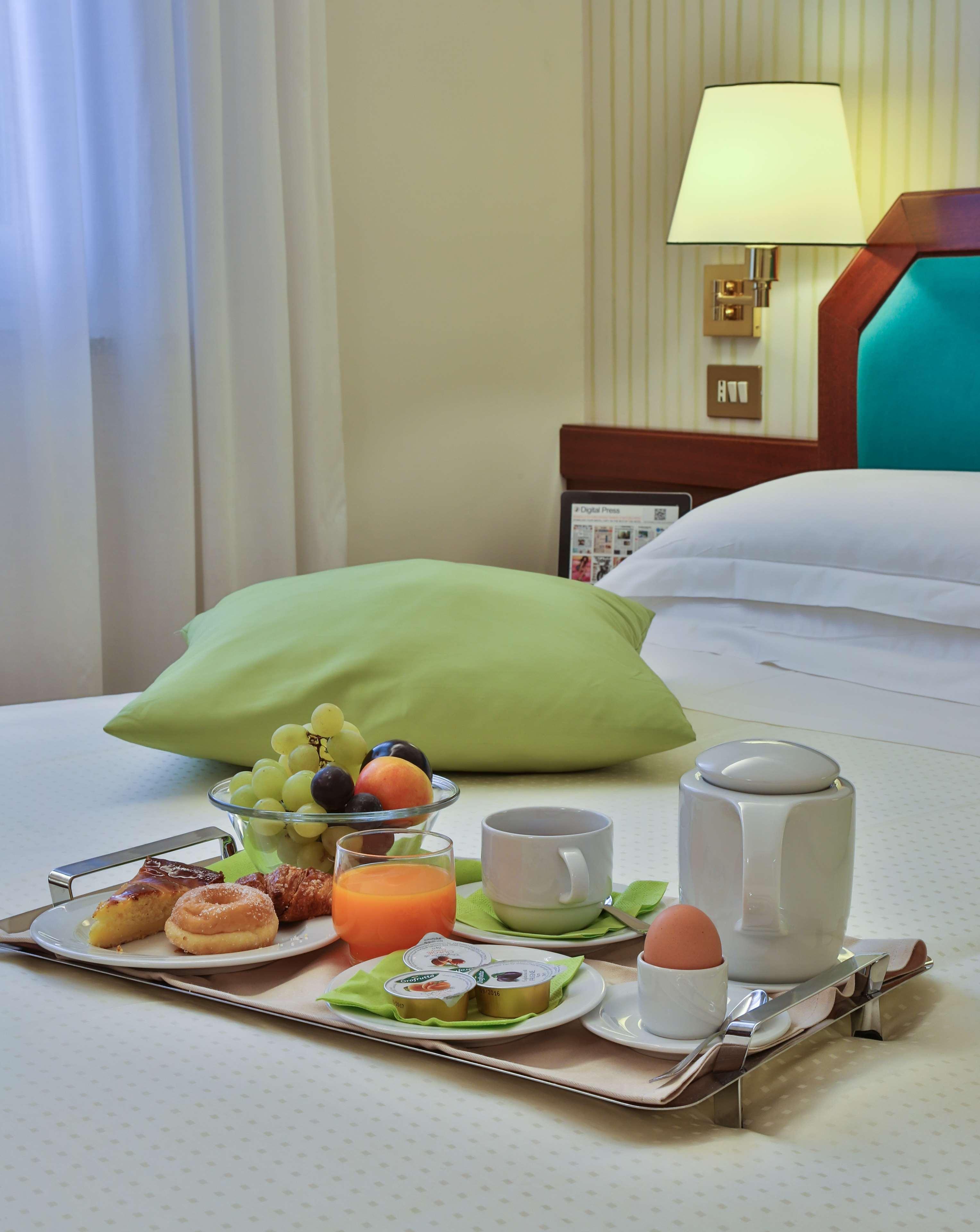 Hotel Astoria Sure Hotel Collection By Best Western Milano Esterno foto