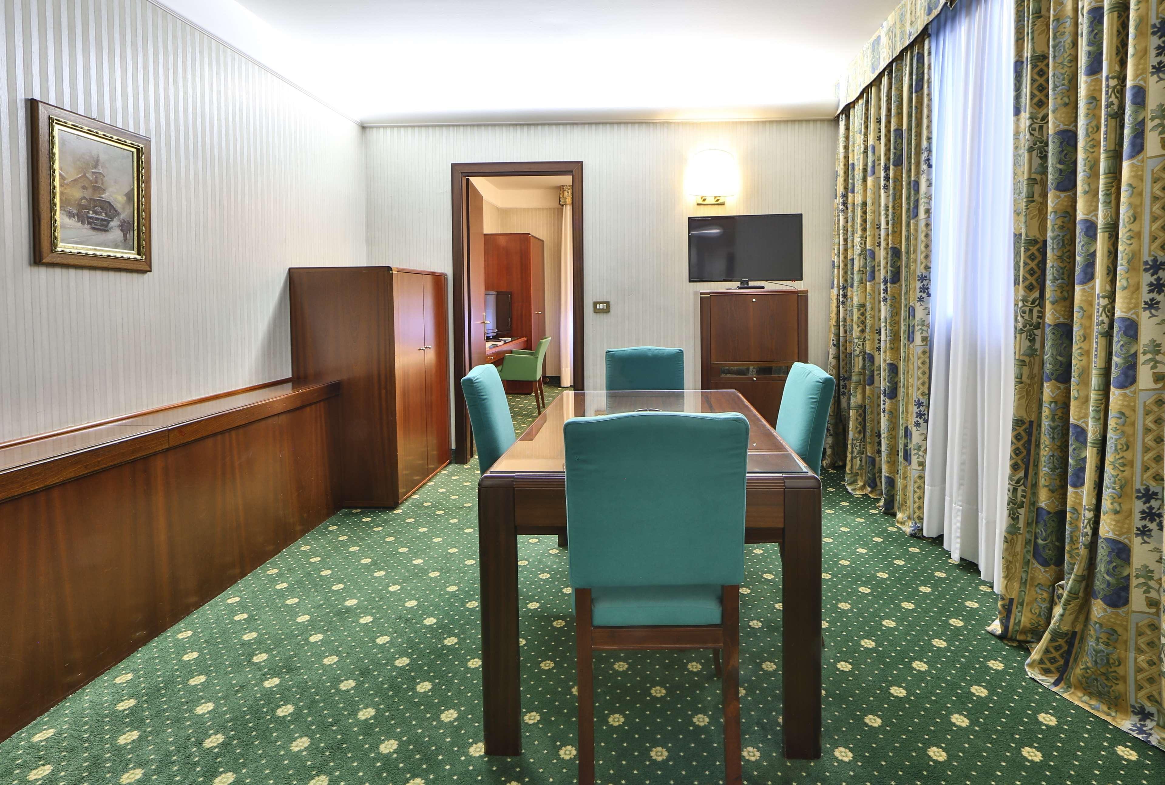 Hotel Astoria Sure Hotel Collection By Best Western Milano Esterno foto